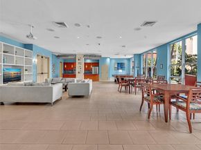 2001 Biscayne Blvd 3413, Miami FL 33137