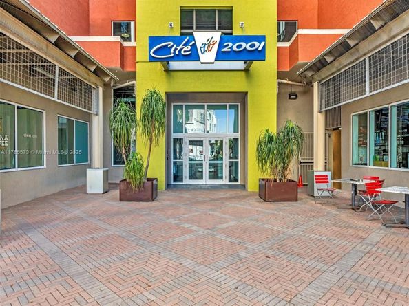2001 Biscayne Blvd 3413, Miami FL 33137