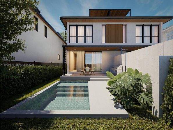 1047 SW 13th Ave A  Corner, Miami FL 33135