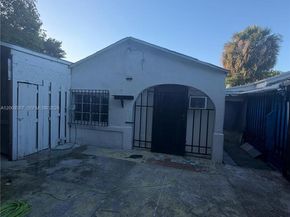 1111 NW 26th St, Miami FL 33127