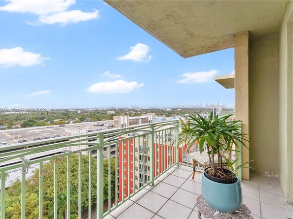 3500 Coral Way PH10, Miami FL 33145