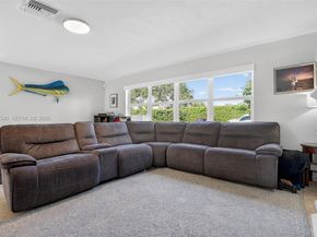 2910 NE 52nd St, Fort Lauderdale FL 33308