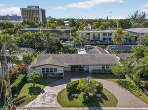 2910 NE 52nd St, Fort Lauderdale FL 33308