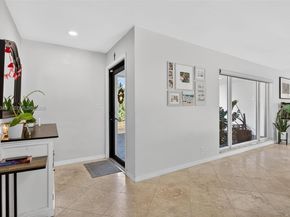 2910 NE 52nd St, Fort Lauderdale FL 33308