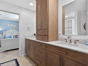 2910 NE 52nd St, Fort Lauderdale FL 33308