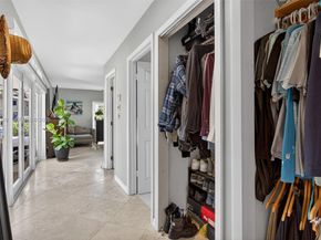 2910 NE 52nd St, Fort Lauderdale FL 33308