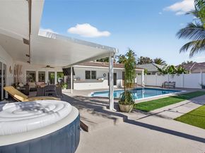 2910 NE 52nd St, Fort Lauderdale FL 33308