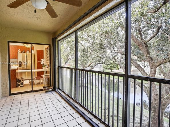 1002 NW 105th Ave D121, Plantation FL 33322