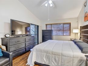 1002 NW 105th Ave D121, Plantation FL 33322