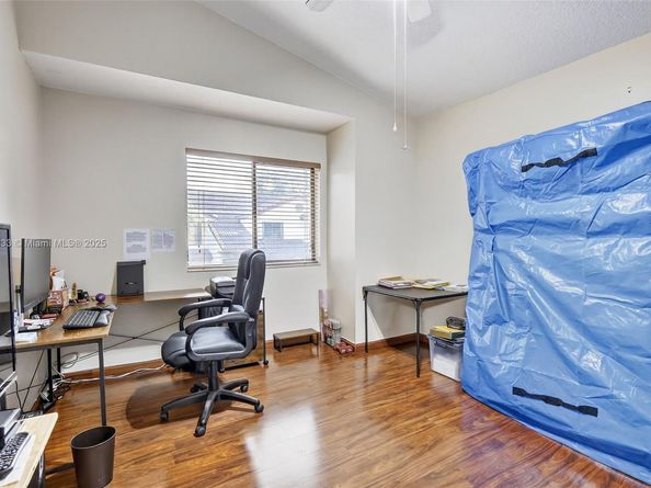 1002 NW 105th Ave D121, Plantation FL 33322