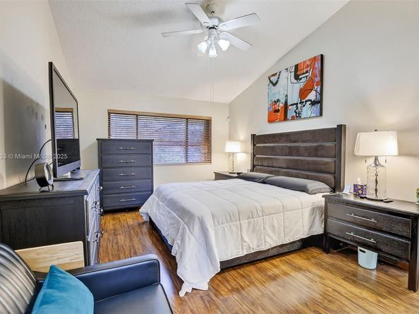 1002 NW 105th Ave D121, Plantation FL 33322