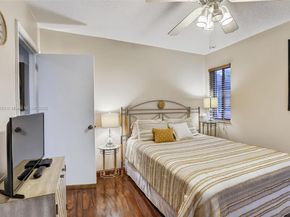 1002 NW 105th Ave D121, Plantation FL 33322