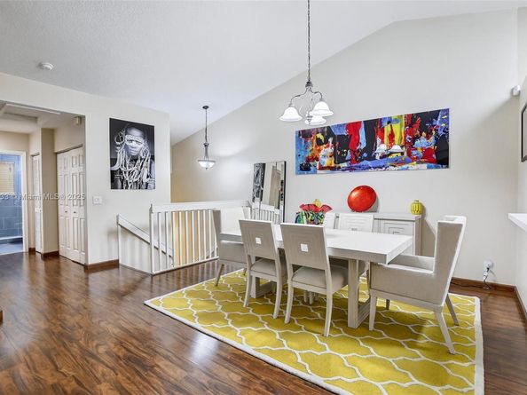 1002 NW 105th Ave D121, Plantation FL 33322