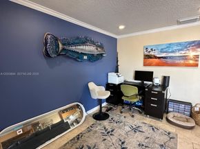 801 Palm Trl 10, Delray Beach FL 33483