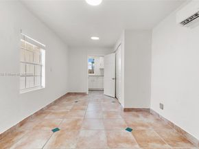 2385 SW 17th St, Miami FL 33145