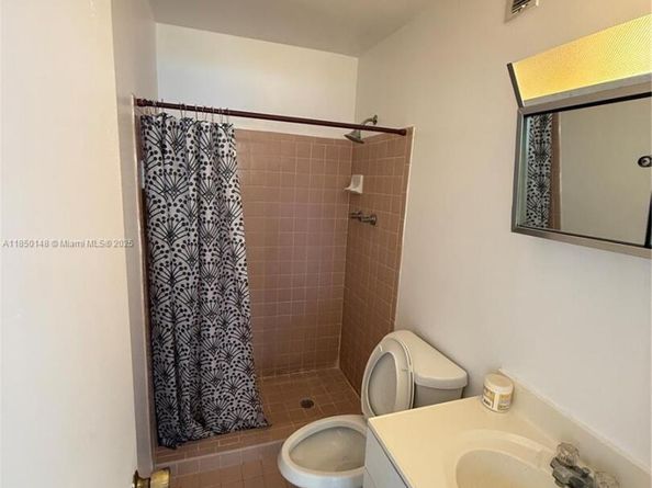11309 SW 200th St C213, Miami FL 33157