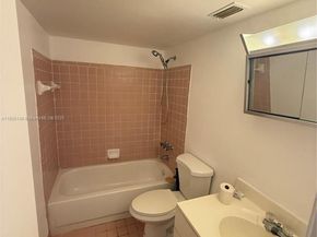 11309 SW 200th St C213, Miami FL 33157