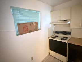 11309 SW 200th St C213, Miami FL 33157