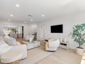 3650 NE 16th Ave, Pompano Beach FL 33064