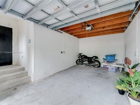 4301 NW 6th Ave, Miami FL 33127