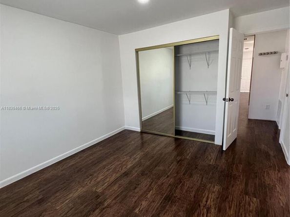 5803 Arthur St, Hollywood FL 33021