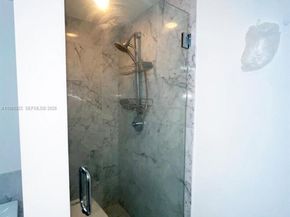 253 NE 2nd St 3903, Miami FL 33132