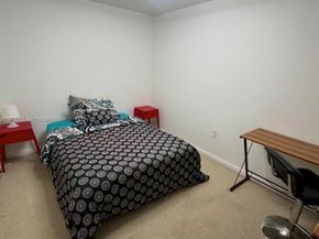 253 NE 2nd St 3903, Miami FL 33132