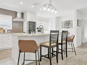 1547 NE 38th St, Oakland Park FL 33334