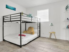 1547 NE 38th St, Oakland Park FL 33334