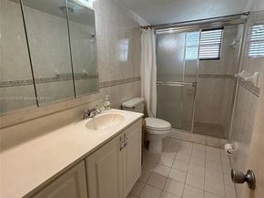 3600 NE 170th St 411, North Miami Beach FL 33160