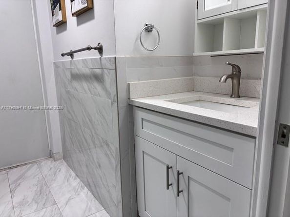 107 Winged Foot Ln, Boca Raton FL 33431