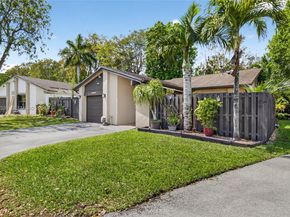 10861 SW 132nd Cir Ct, Miami FL 33186