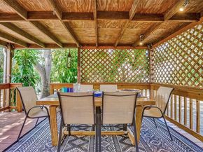 110 SW 5th St, Hallandale Beach FL 33009