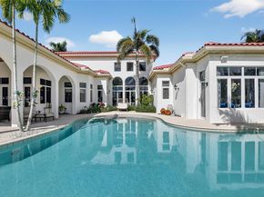678 Hermitage Cir, Palm Beach Gardens FL 33410