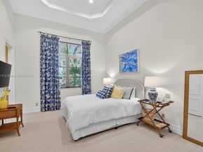 678 Hermitage Cir, Palm Beach Gardens FL 33410