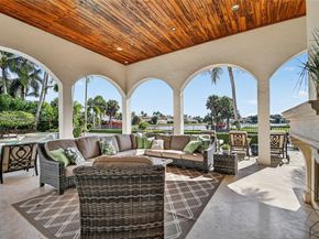 678 Hermitage Cir, Palm Beach Gardens FL 33410