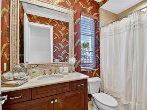 678 Hermitage Cir, Palm Beach Gardens FL 33410