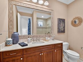 678 Hermitage Cir, Palm Beach Gardens FL 33410