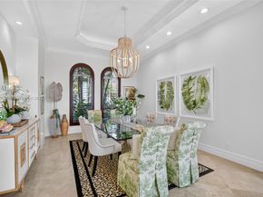 678 Hermitage Cir, Palm Beach Gardens FL 33410