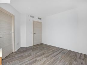 801 S Miami Ave 2805, Miami FL 33130