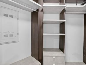 801 S Miami Ave 2805, Miami FL 33130