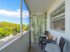 1720 Jefferson St 306, Hollywood FL 33020