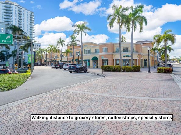 1720 Jefferson St 306, Hollywood FL 33020