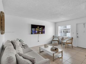 1720 Jefferson St 306, Hollywood FL 33020