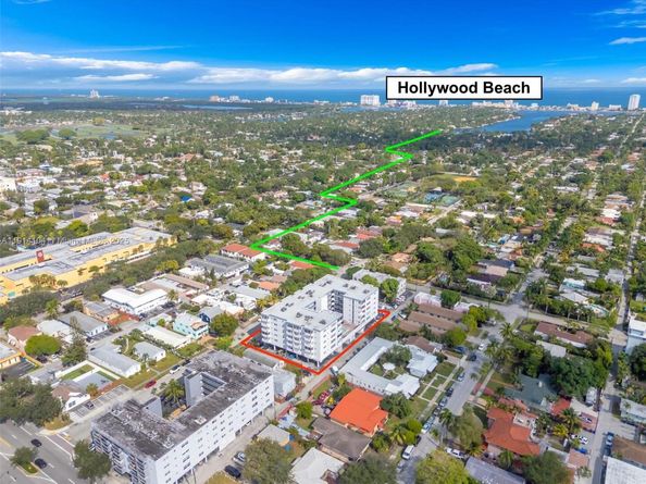 1720 Jefferson St 306, Hollywood FL 33020