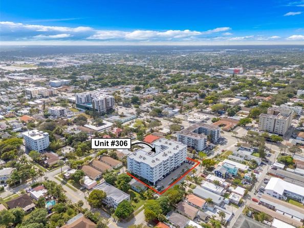 1720 Jefferson St 306, Hollywood FL 33020