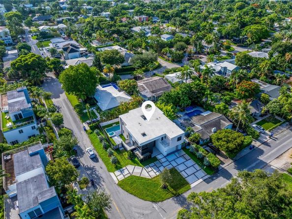 750 NE 16th Ave, Fort Lauderdale FL 33304