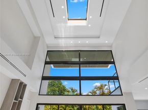 750 NE 16th Ave, Fort Lauderdale FL 33304