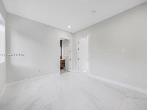 750 NE 16th Ave, Fort Lauderdale FL 33304