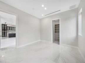 750 NE 16th Ave, Fort Lauderdale FL 33304